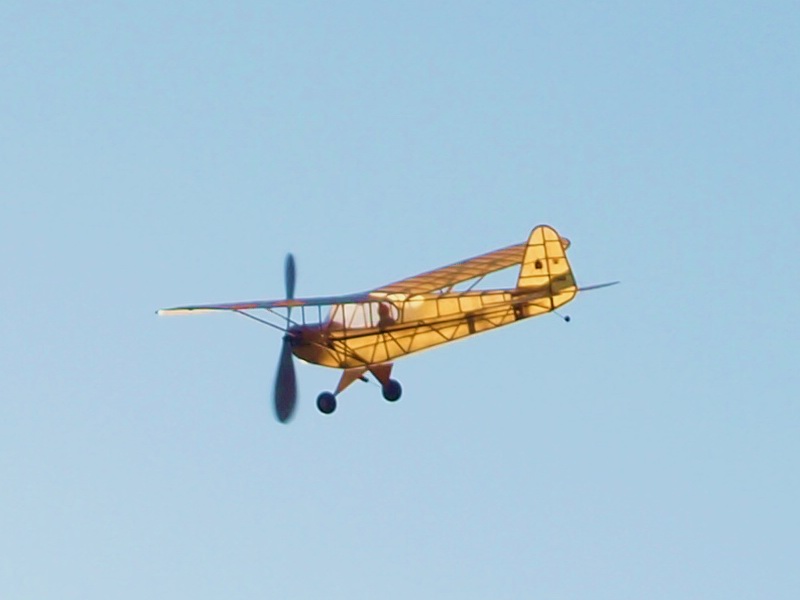 Piper Cub i luften